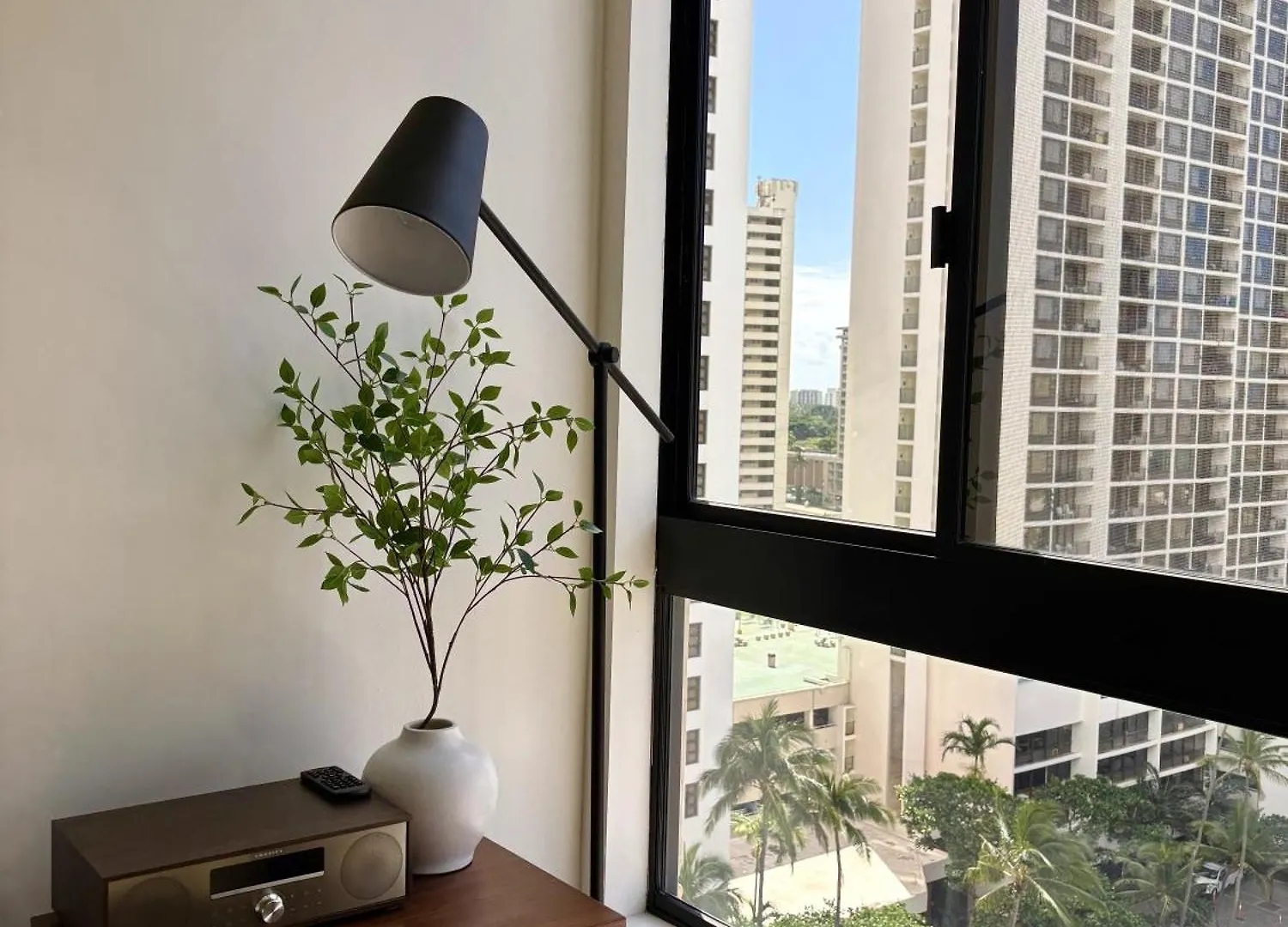 Waikiki Getaway Penthouse Suite Condo Honolulu